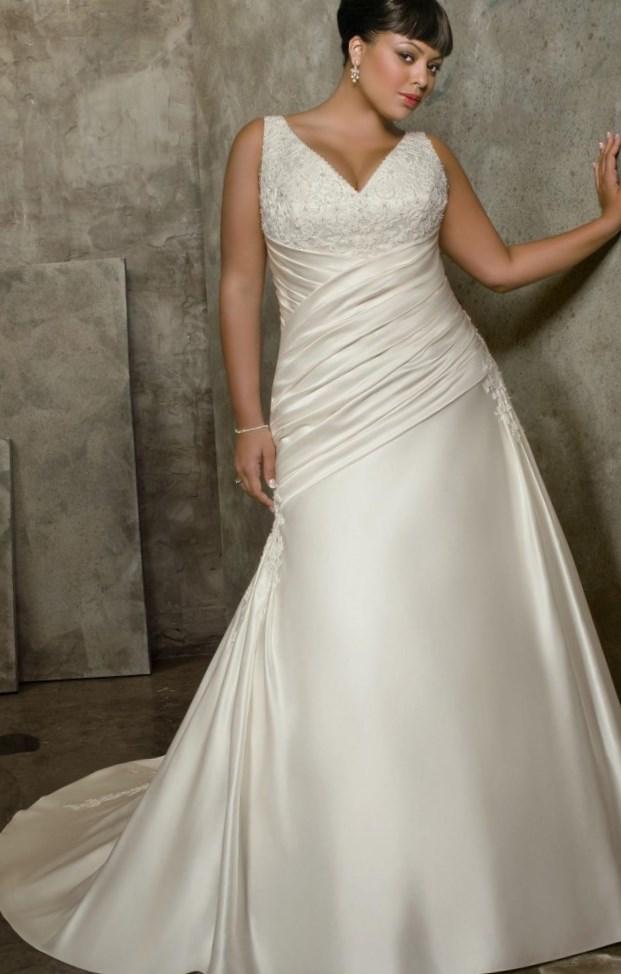 plus size vow renewal gowns