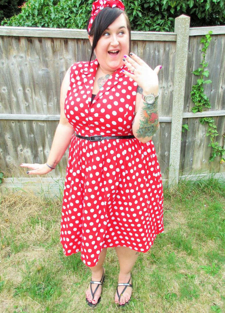 Red polka dot dress plus size - PlusLook.eu Collection