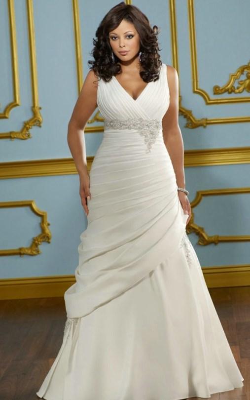 Plus size empire waist wedding dress - PlusLook.eu Collection