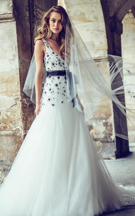 vera-wang-plus-size-wedding-dresses-pluslook-eu-collection