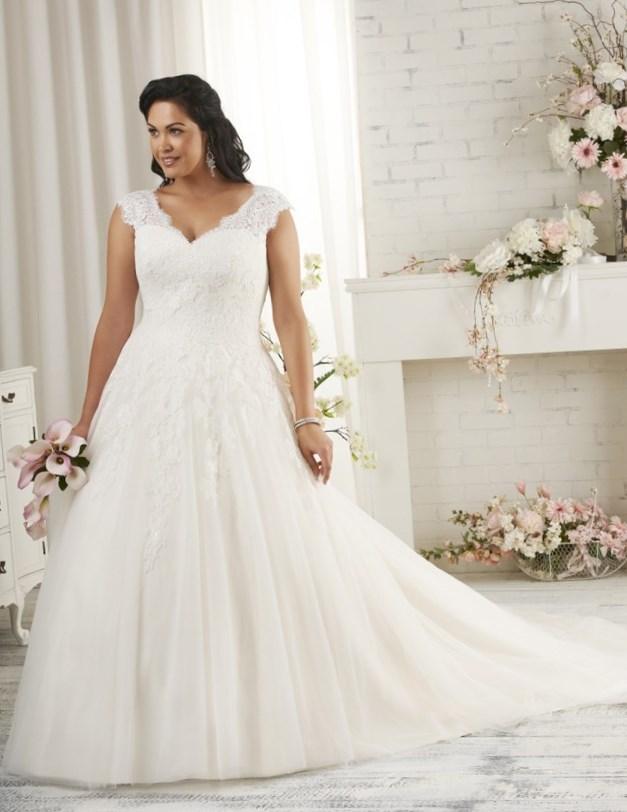 Vintage Wedding Dresses For Full Figured 4