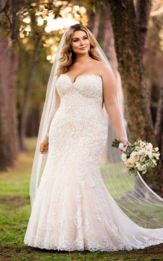 Plus size fall wedding dresses & Bridal Gowns 2022 - PlusLook.eu